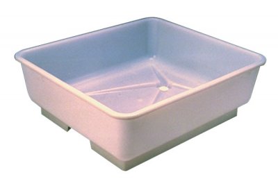 Plastic Bath with Plug