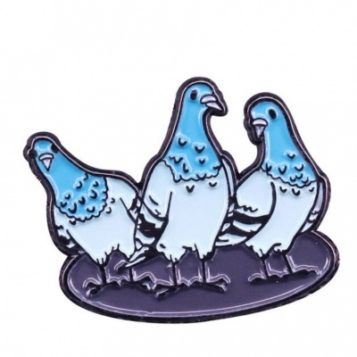 Badge - Enamelled Three Pigeons