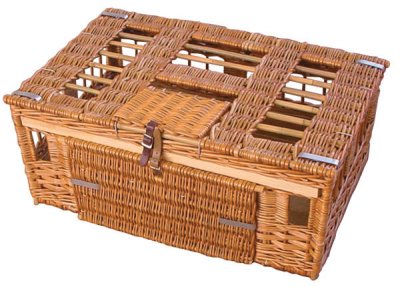 11-14 Bird Boddy & Ridewood Wicker Pigeon Basket